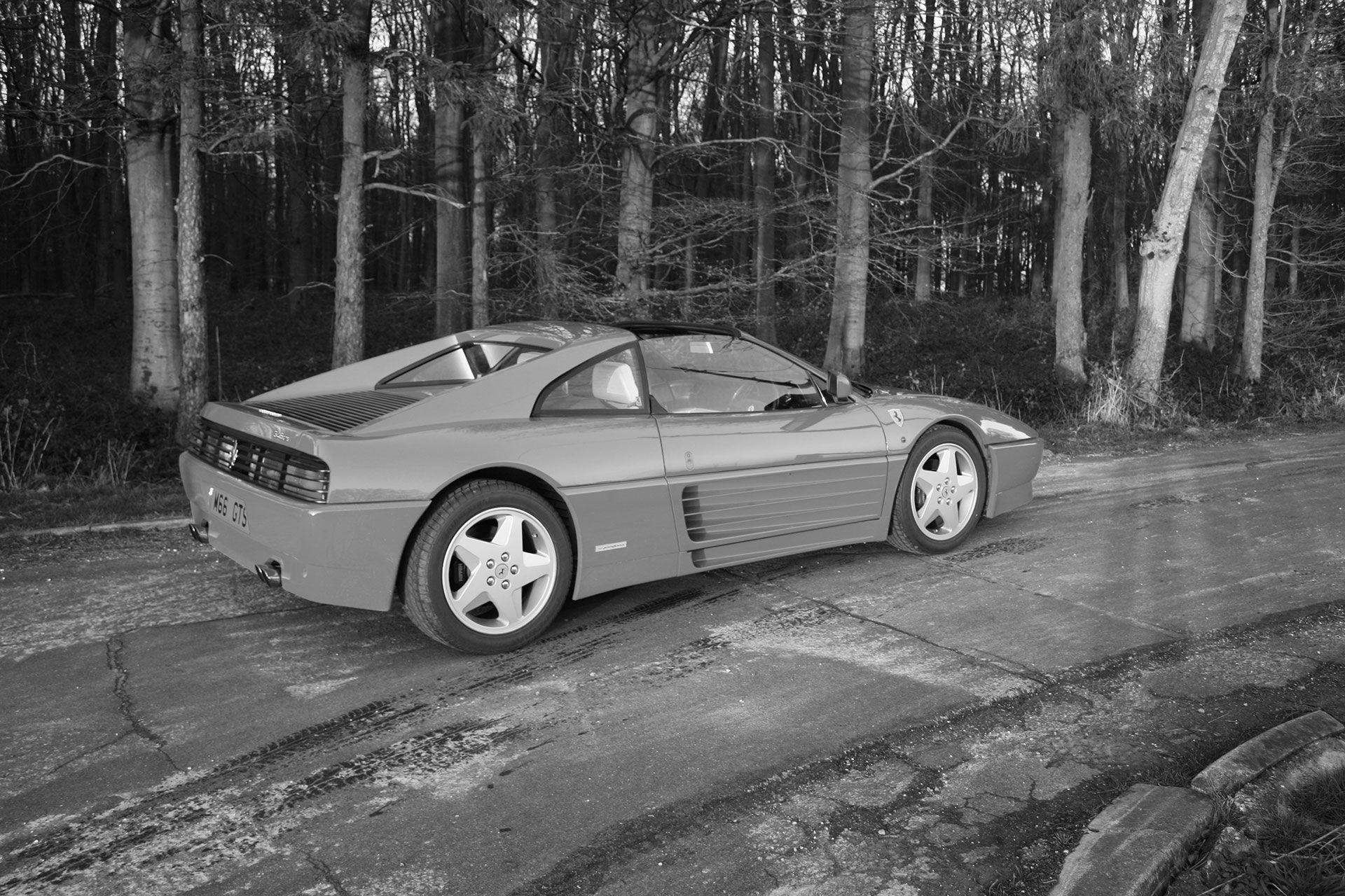 Ferrari 348