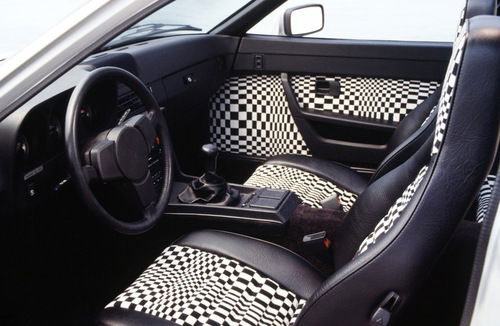 Porsche 944 chequered interior